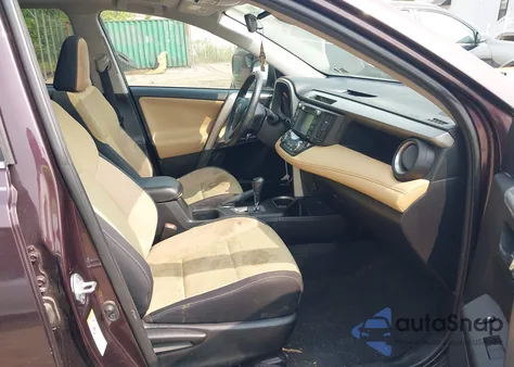 2018 Toyota Rav4 Xle z USA, uszkodzony, nr VIN 2T3RFREV5JW712483